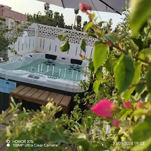 Séjour chez l'habitant & Sous Le Soleil Chez Jerome Et Pamela Ch Lagon, Marrakesh
